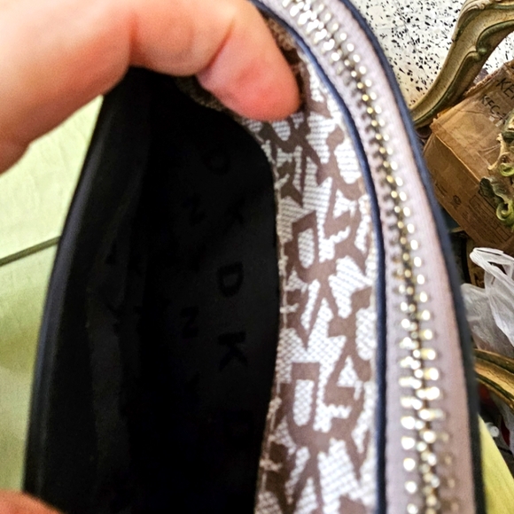 Bag - Picture 3 of 6